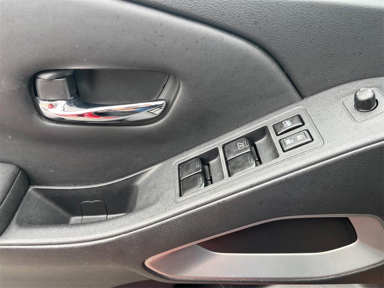 Nissan Frontier SV 2022