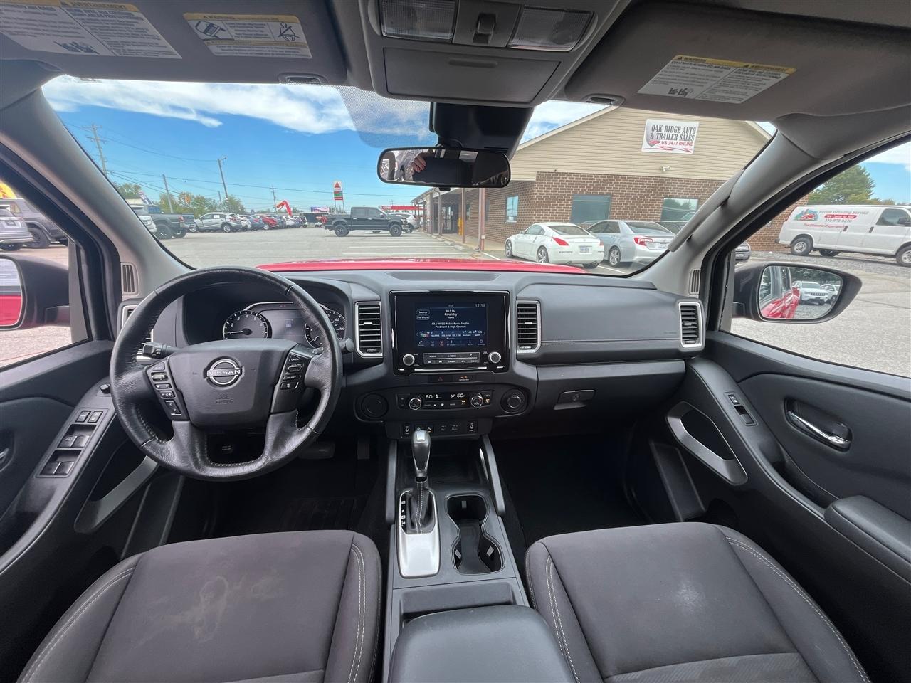 Nissan Frontier SV 2022