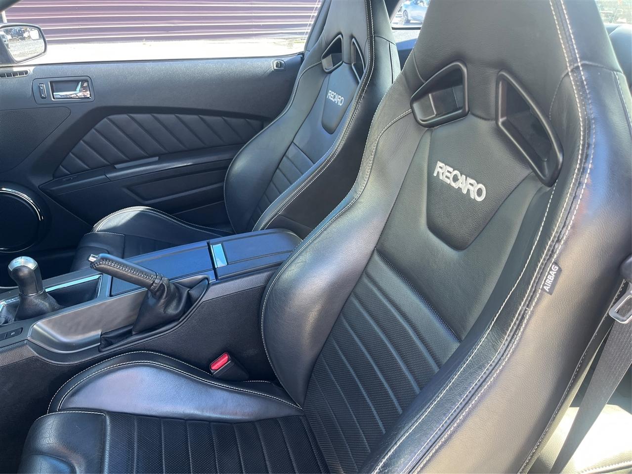 Ford Mustang GT Premium 2013