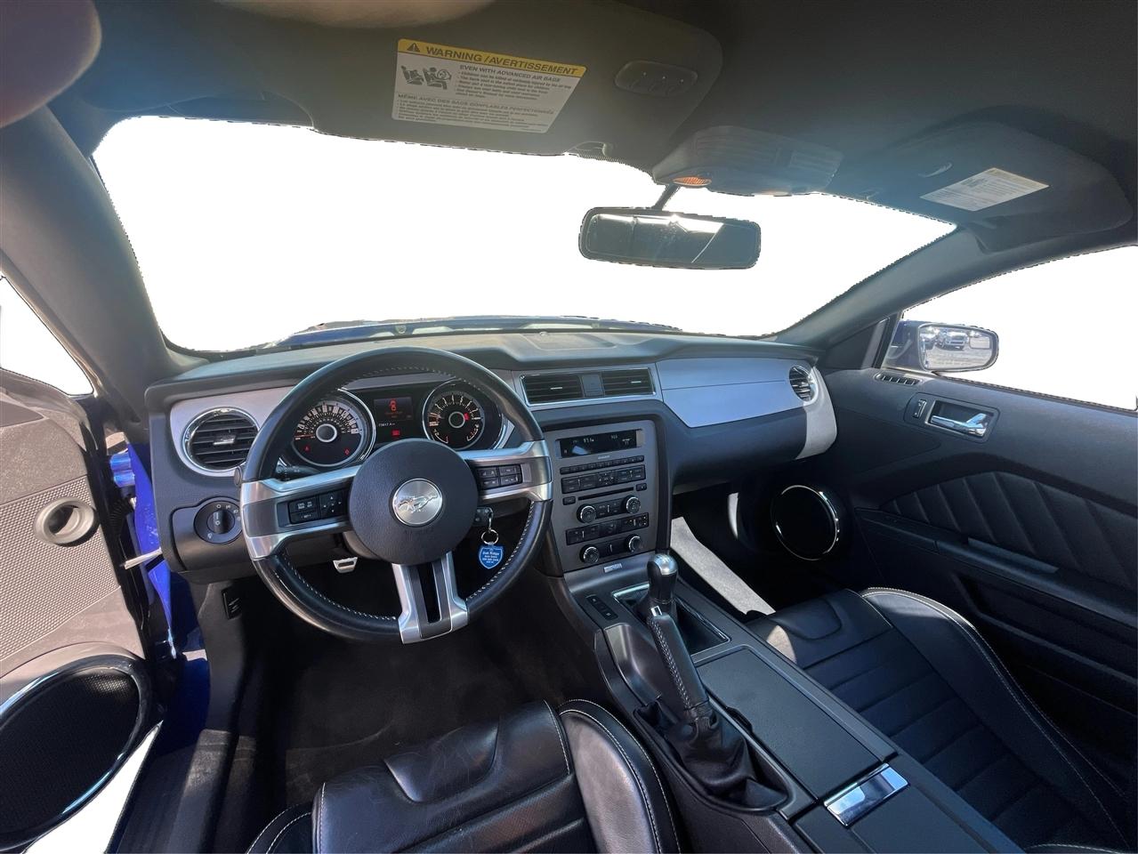 Ford Mustang GT Premium 2013