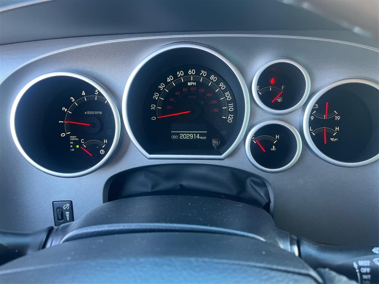 Toyota Sequoia Platinum 2014