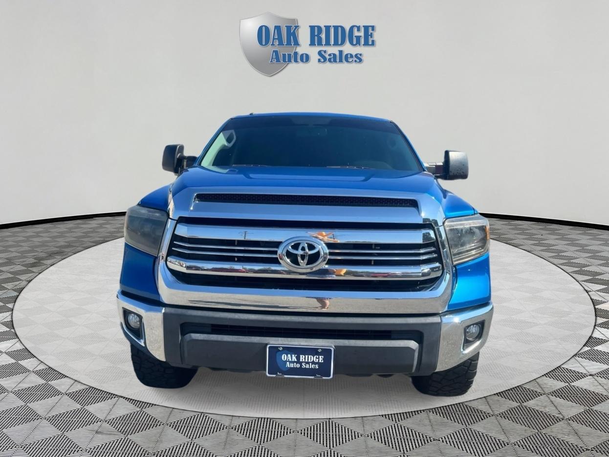 Toyota Tundra  2016