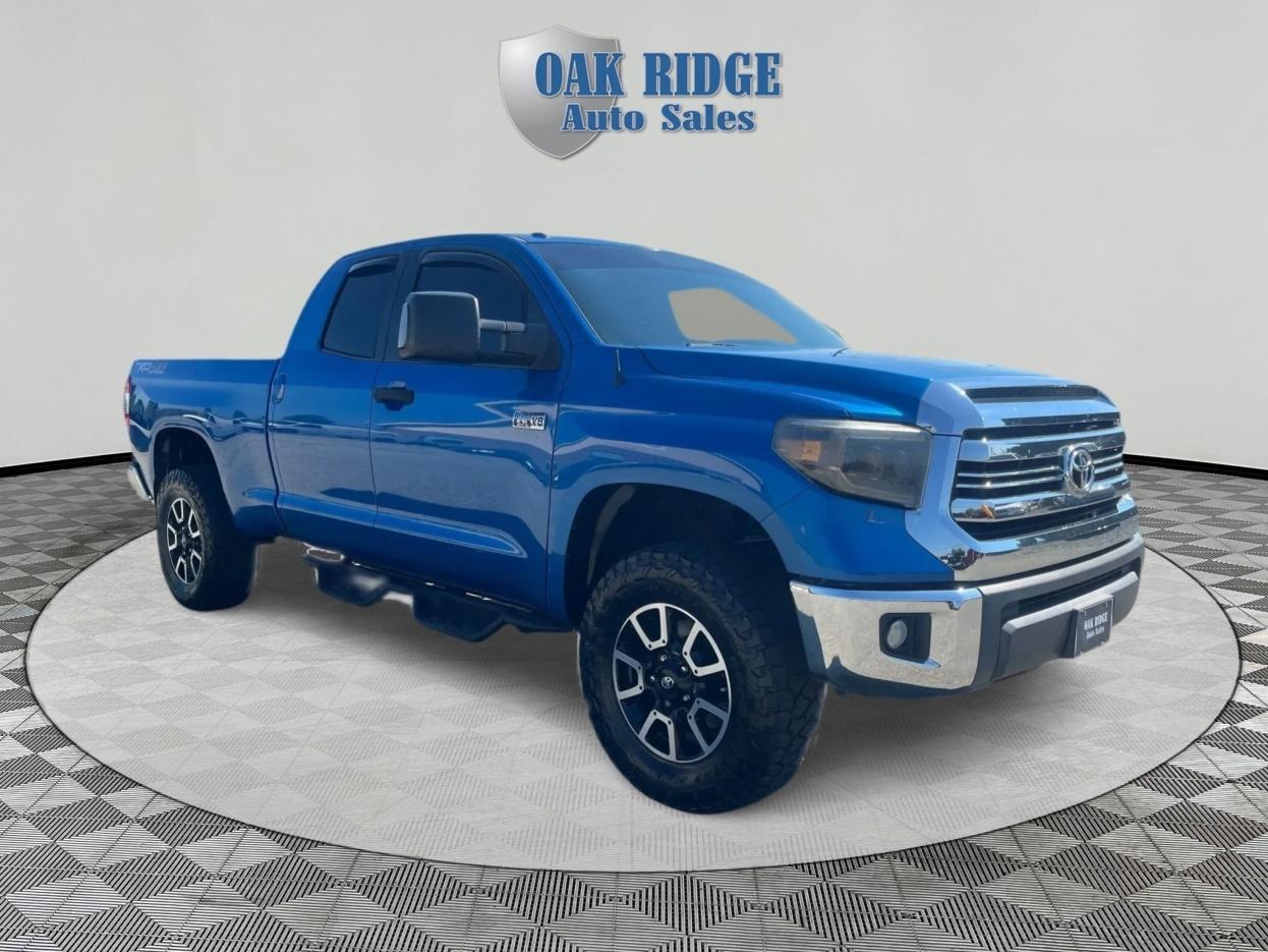Toyota Tundra  2016
