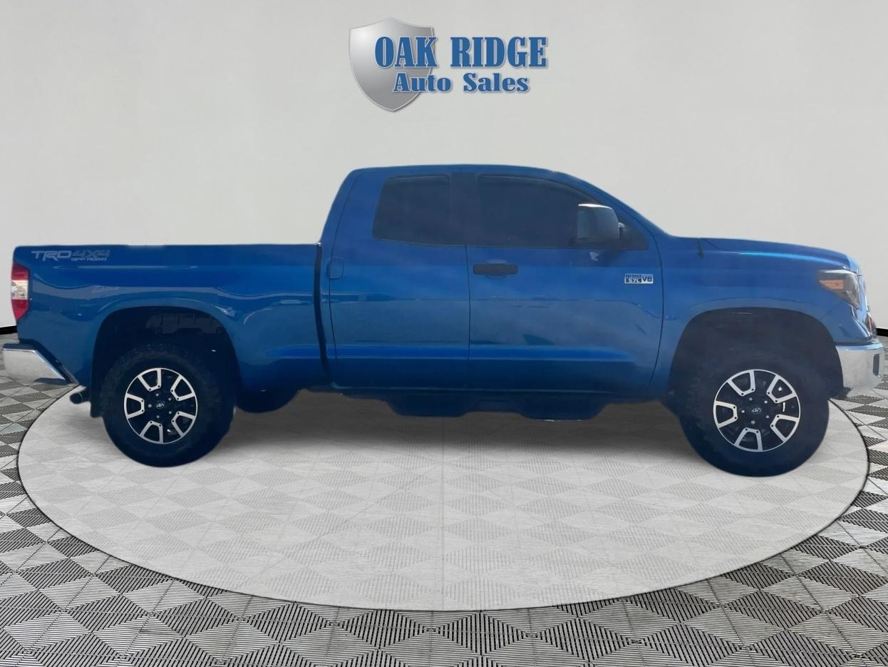 Toyota Tundra  2016