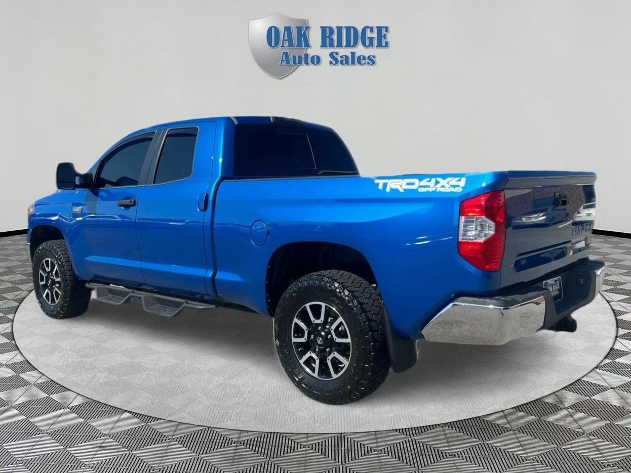Toyota Tundra  2016