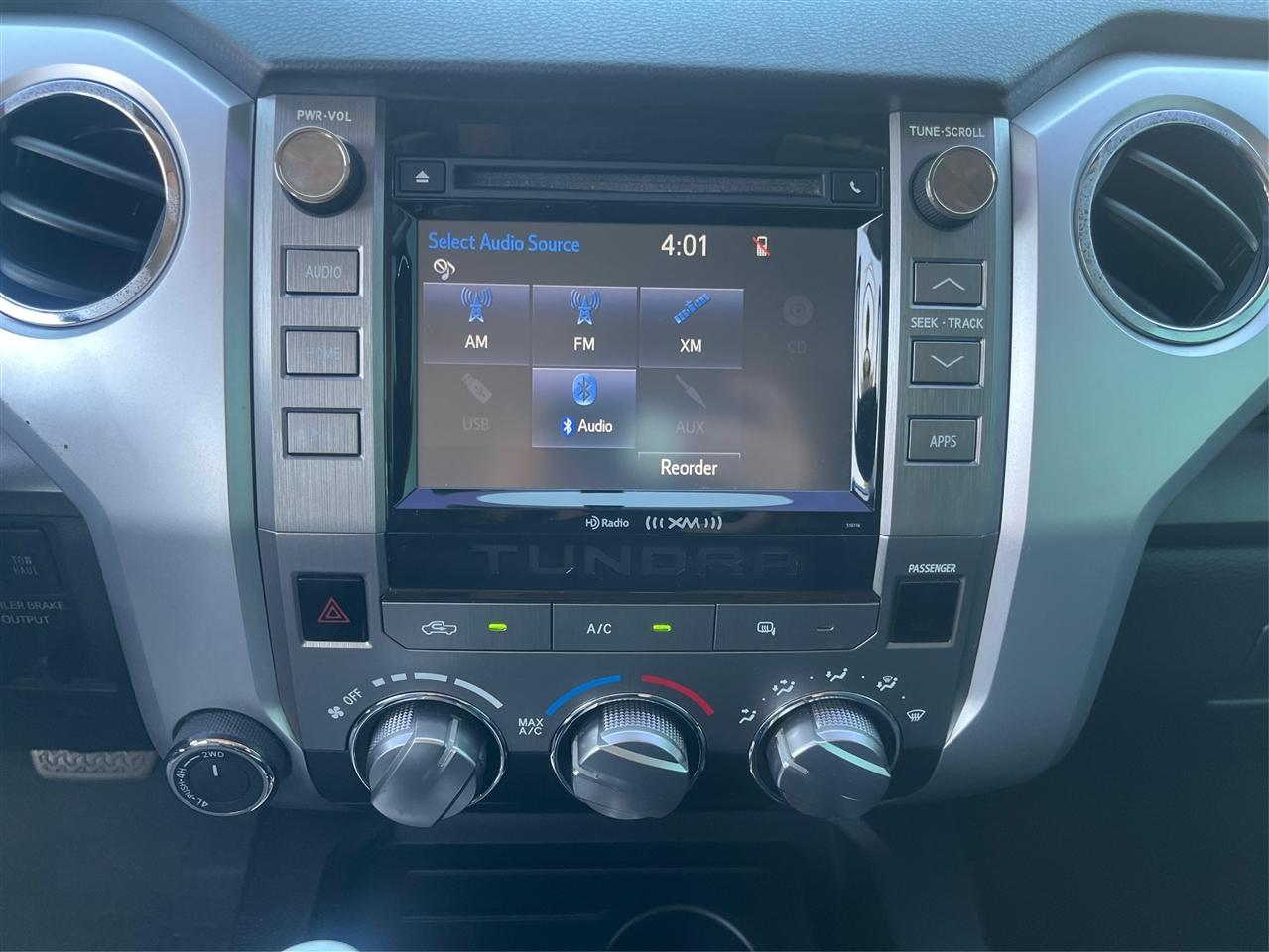 Toyota Tundra  2016