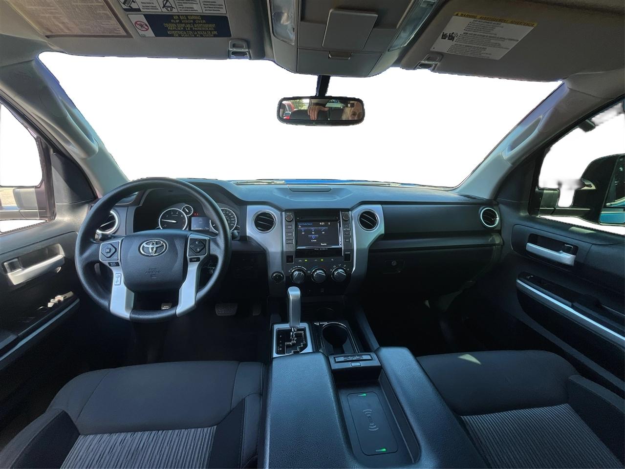 Toyota Tundra  2016