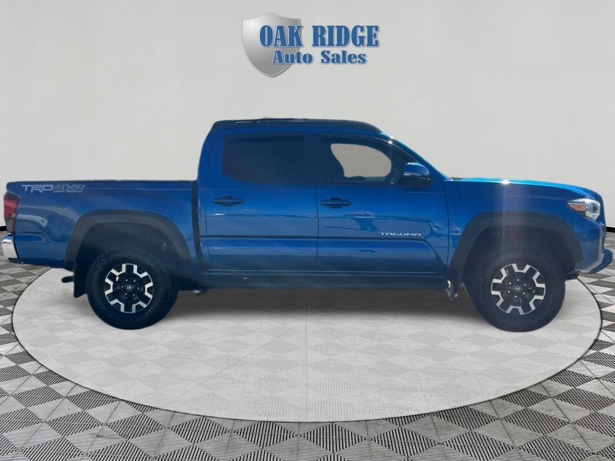Toyota Tacoma  2017