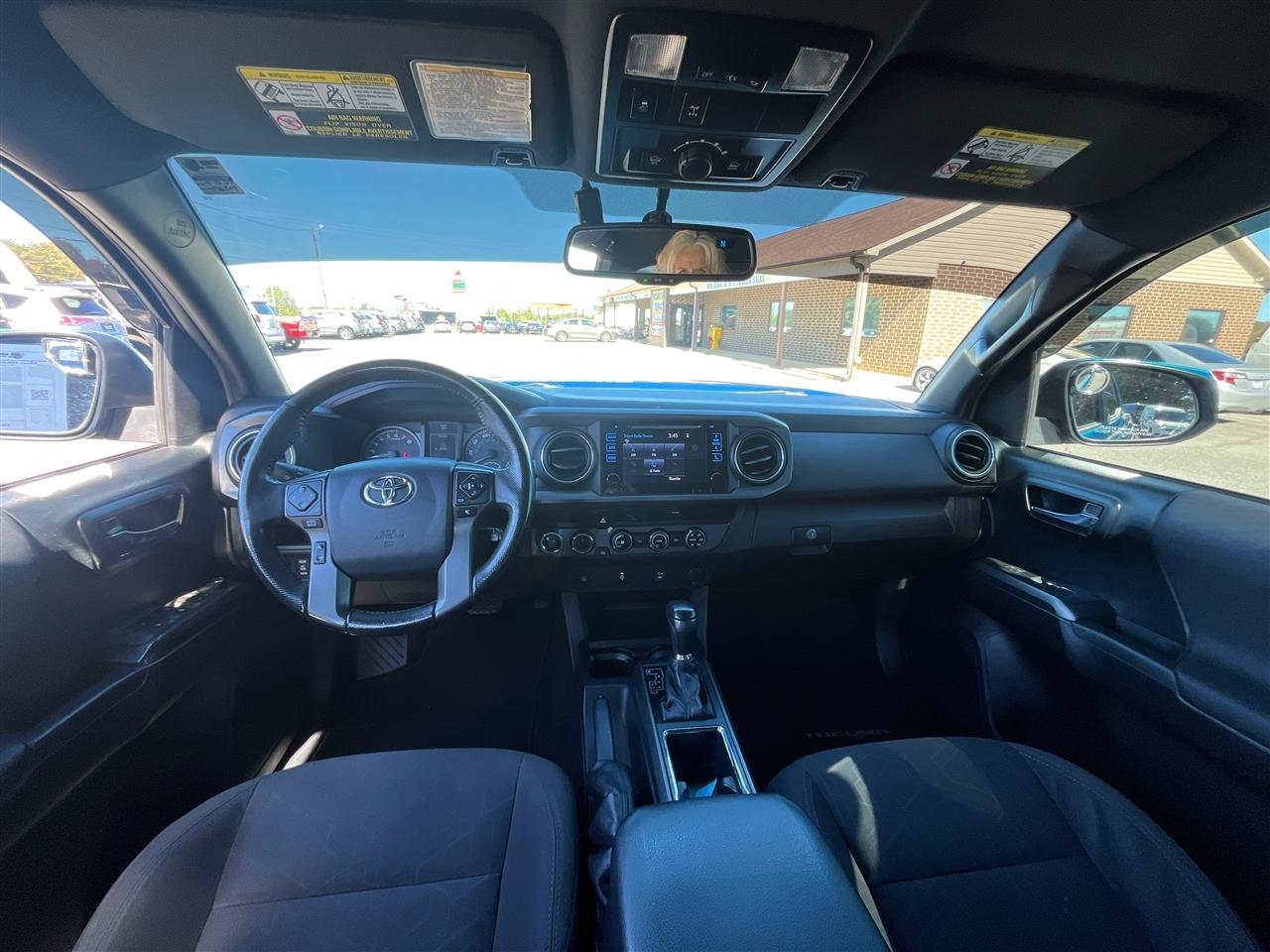 Toyota Tacoma  2017
