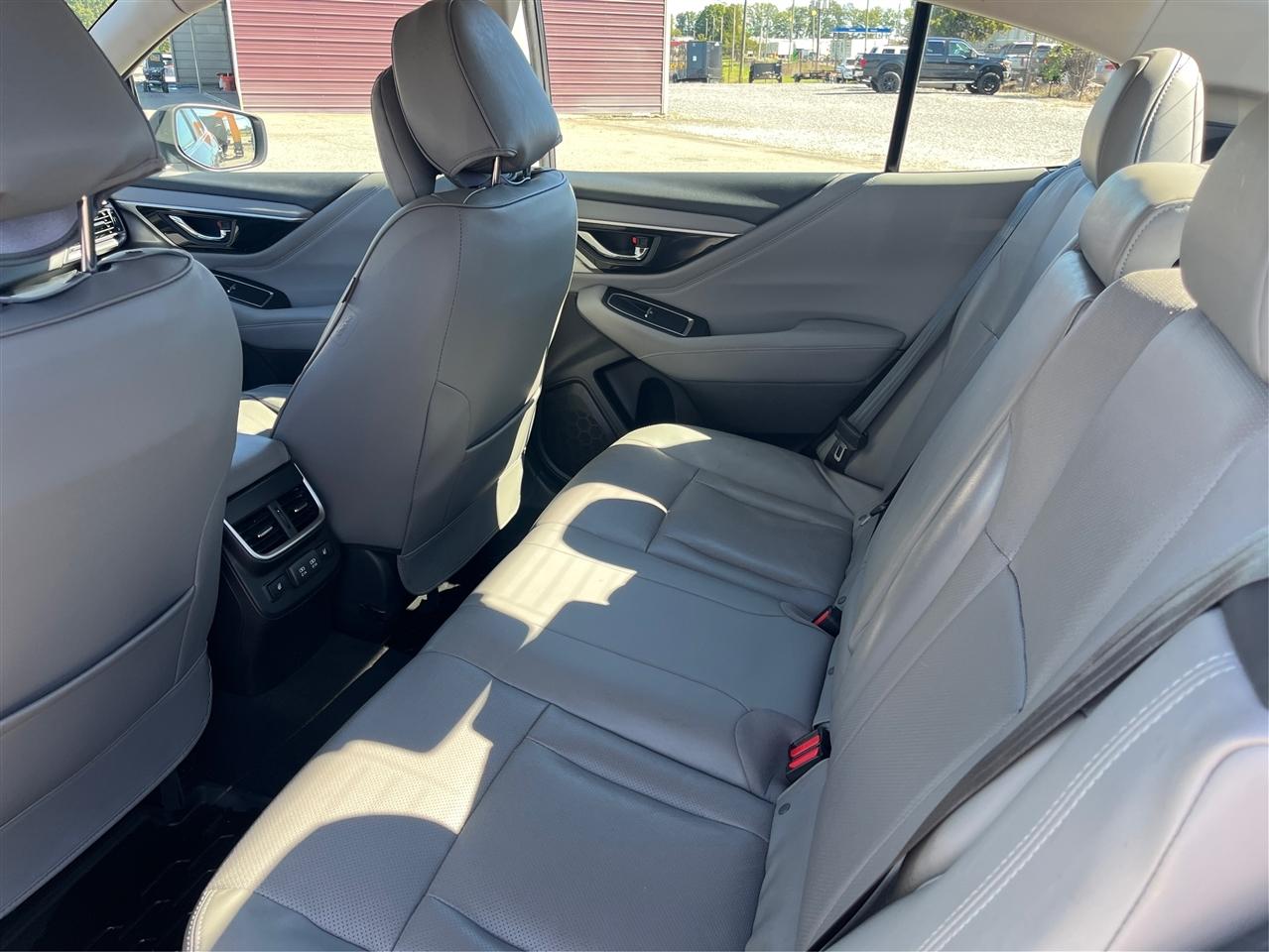 Subaru Legacy Limited 2020