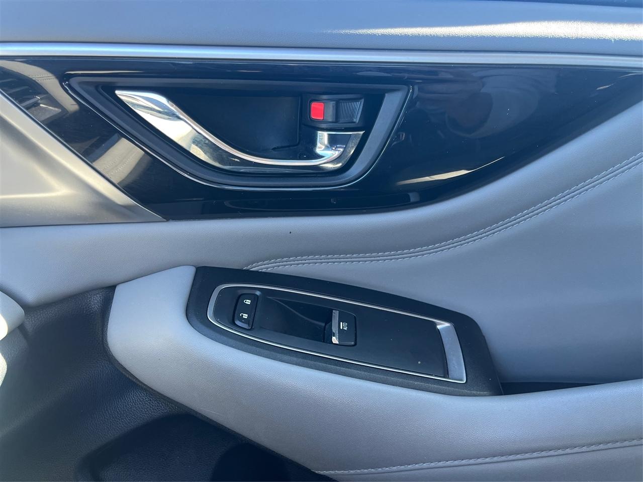 Subaru Legacy Limited 2020