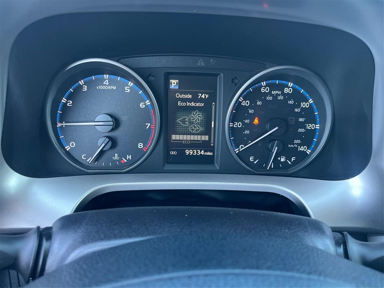 Toyota RAV4 XLE 2017