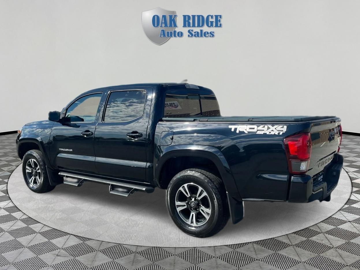 Toyota Tacoma  2019