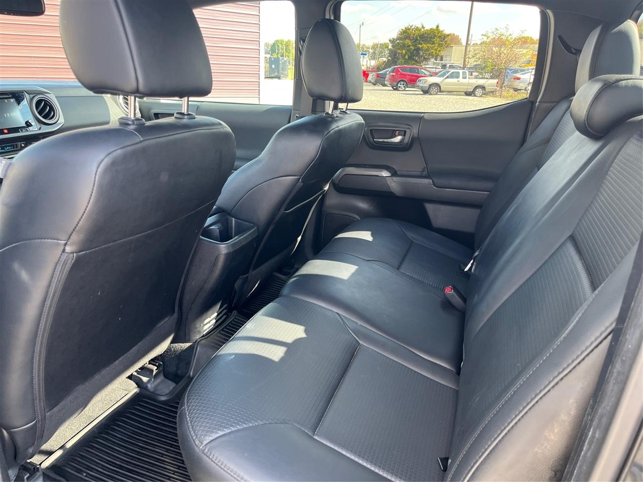 Toyota Tacoma  2019