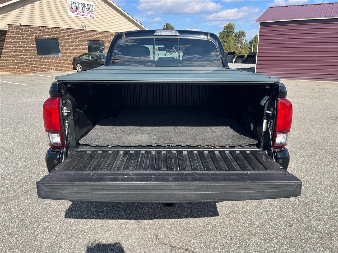Toyota Tacoma  2019
