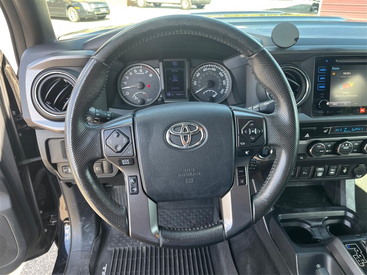 Toyota Tacoma  2019