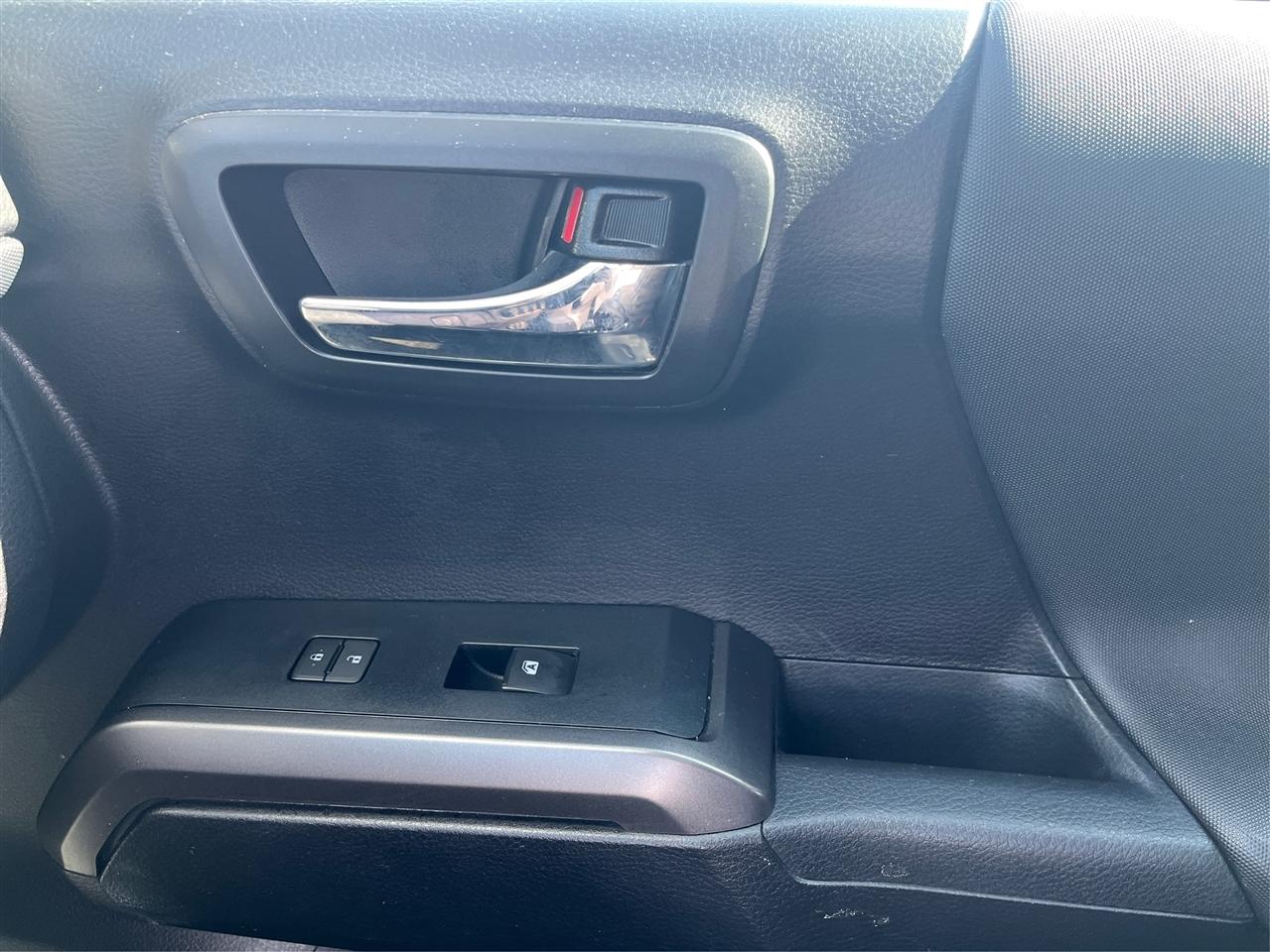 Toyota Tacoma  2019