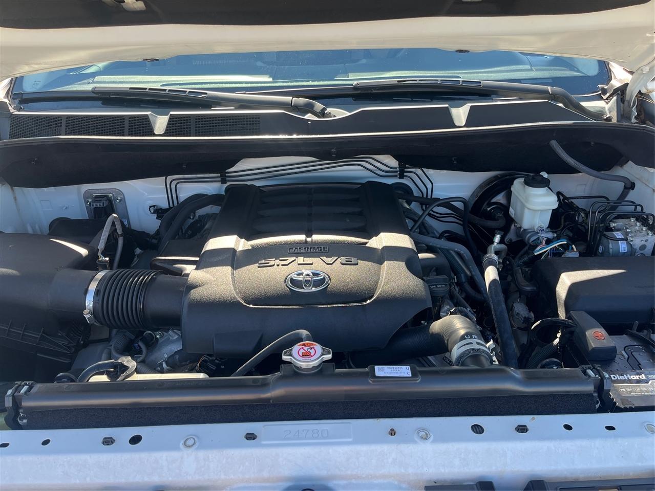 Toyota Tundra SR5 2018