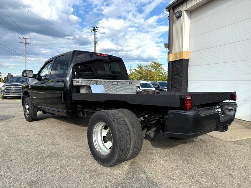 2022 Ram 3500 Tradesman photo 3
