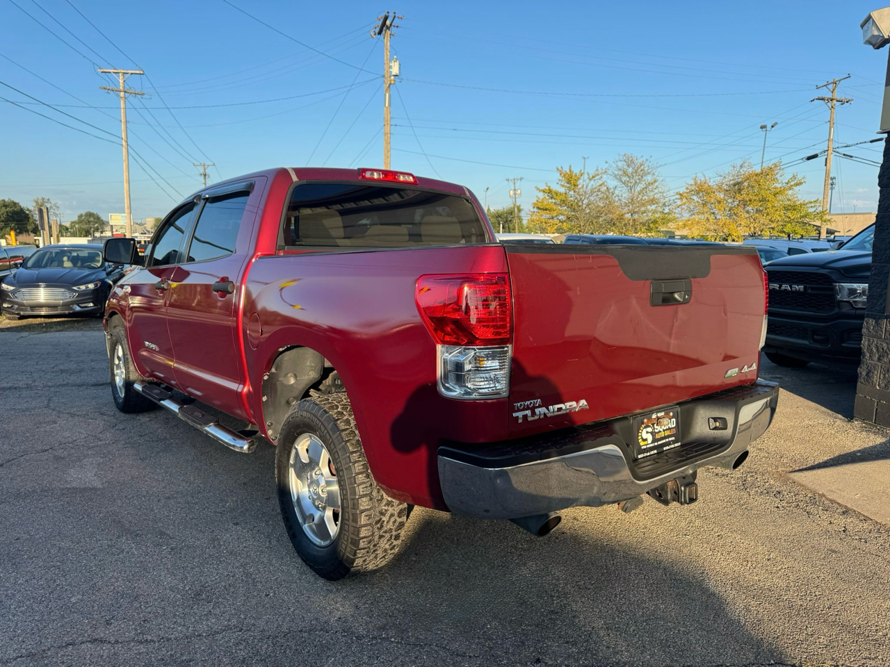 2010 Toyota Tundra CrewMax SR5 photo 3