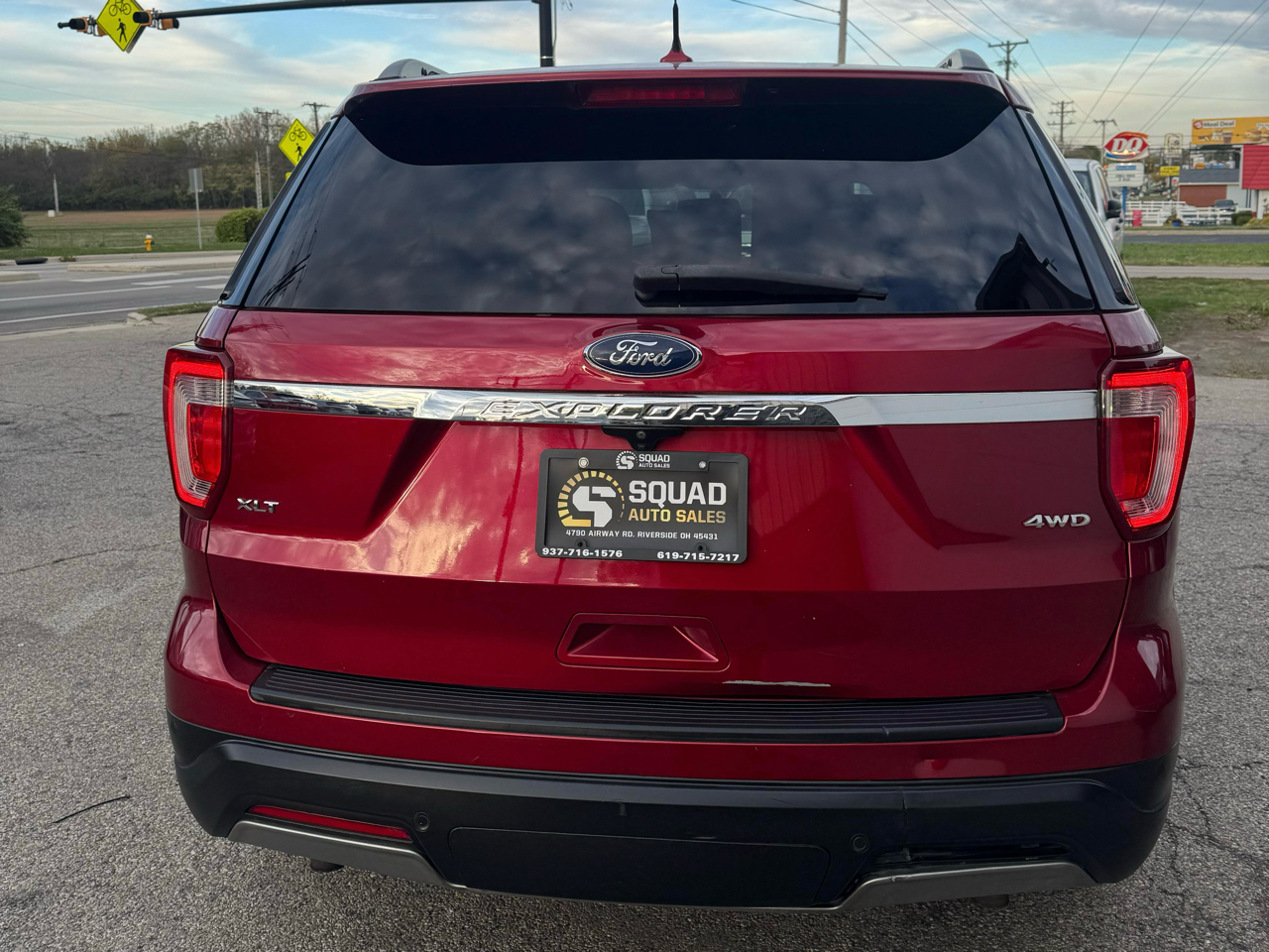 2019 Ford Explorer XLT photo 2