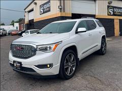2017 GMC Acadia 