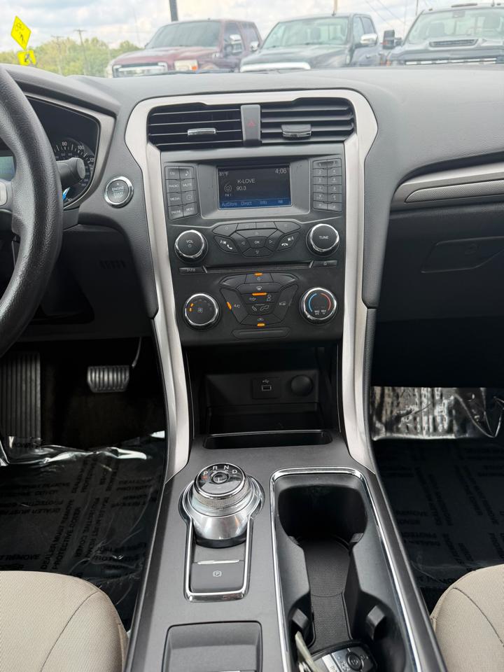 Photo 11