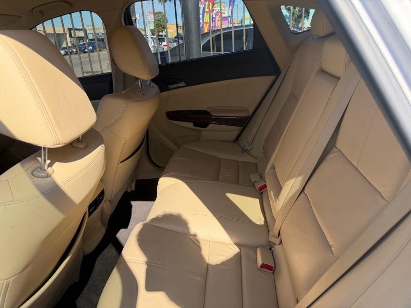 Honda Accord Crosstour EX-L 4WD 5-Spd AT 2010