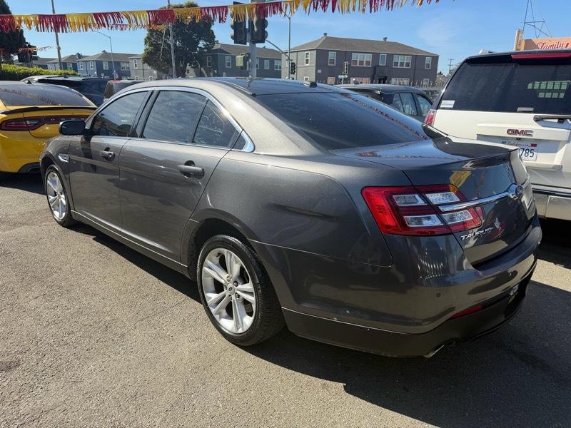 Ford Taurus SEL FWD 2017