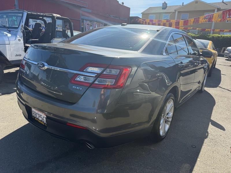 Ford Taurus SEL FWD 2017