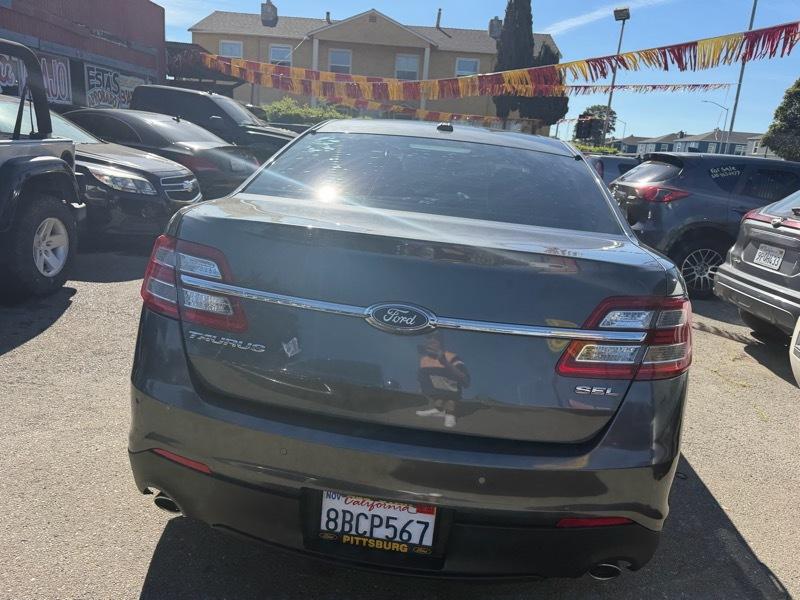 Ford Taurus SEL FWD 2017