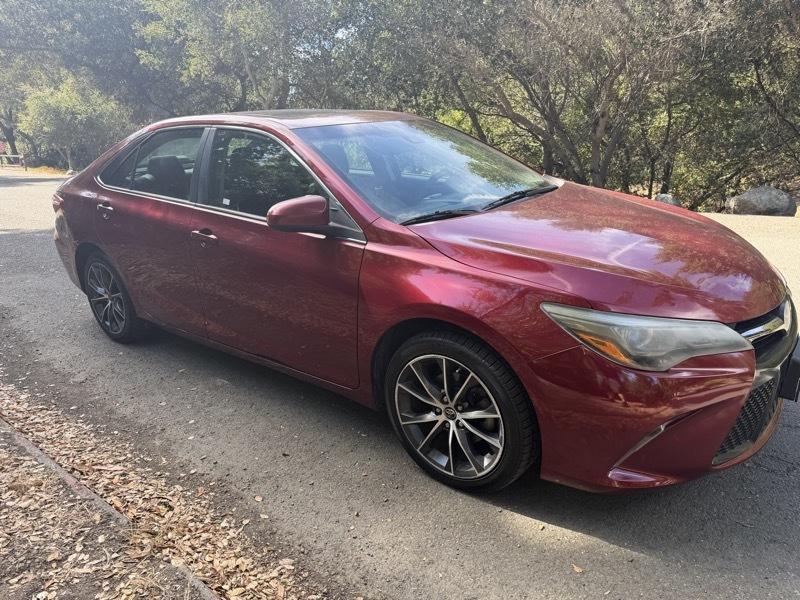 Toyota Camry XLE V6 2015