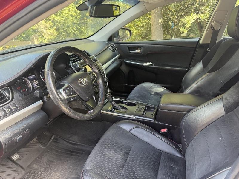 Toyota Camry XLE V6 2015