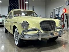1959 Studebaker Silver Hawk 