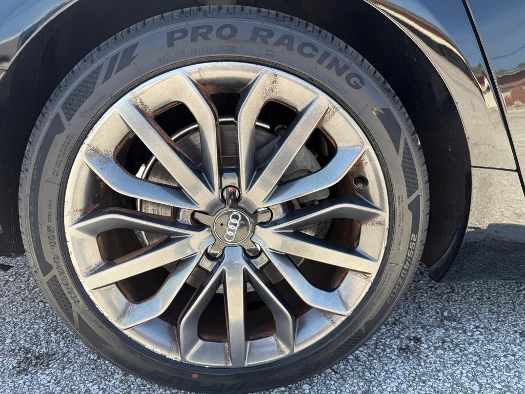 Audi A6  2012