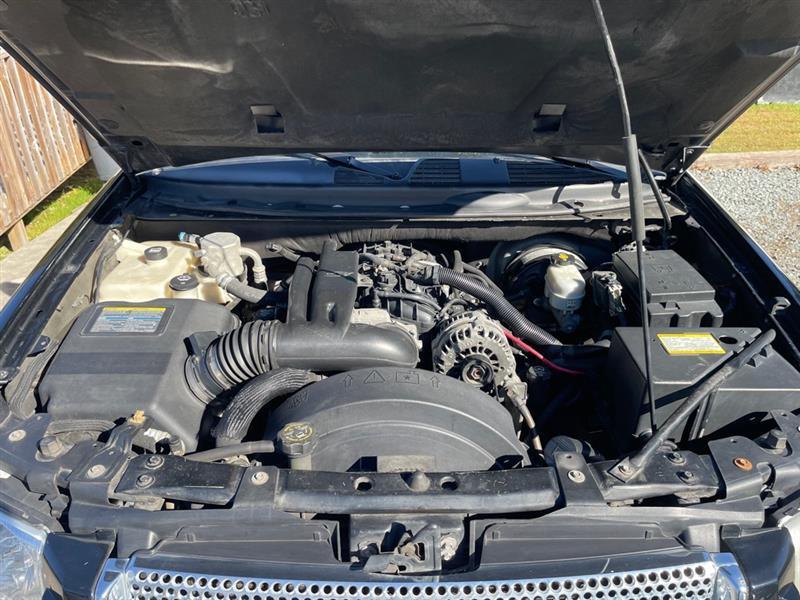 GMC Envoy Denali 2WD 2006