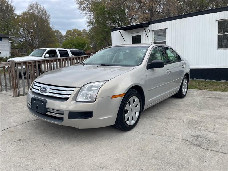 Ford Fusion I4 S 2009