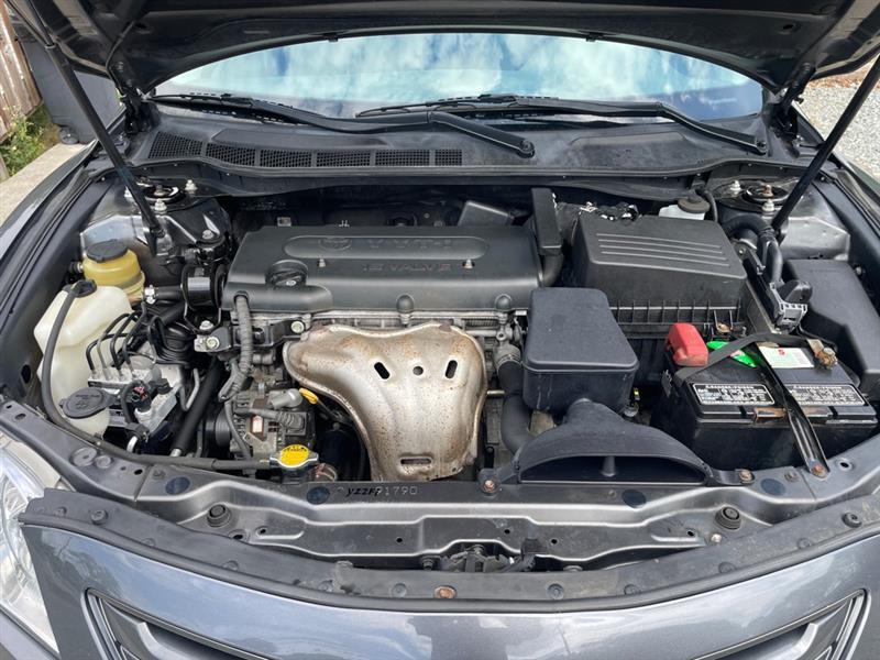 Toyota Camry SE 5-Spd AT 2009