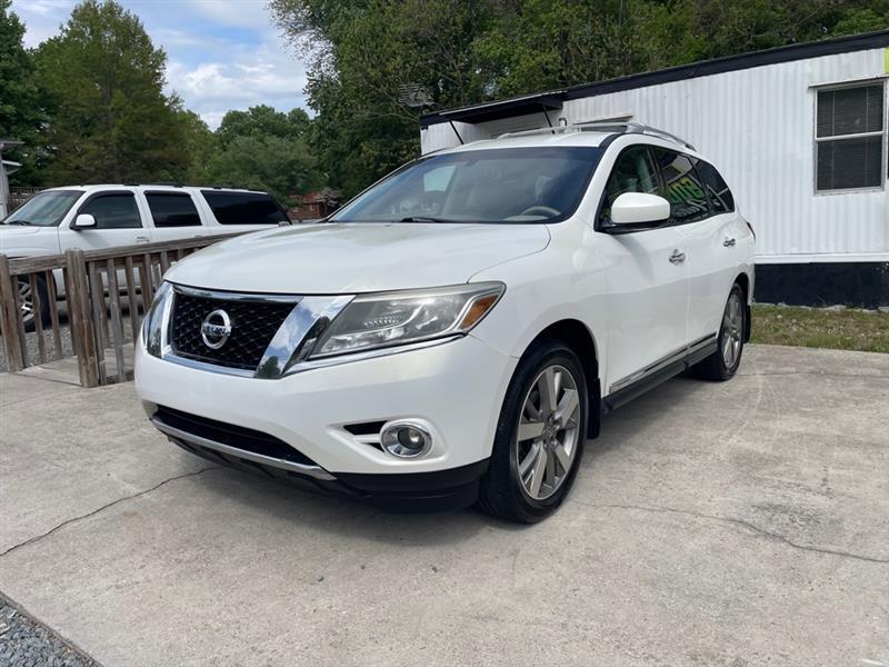 Nissan Pathfinder S 2WD 2014