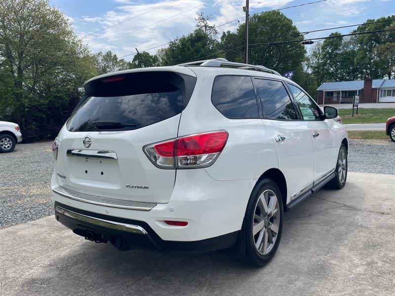 Nissan Pathfinder S 2WD 2014