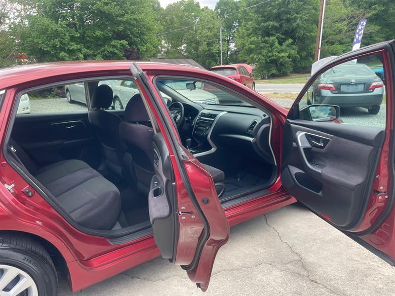 Nissan Altima 2.5 2013