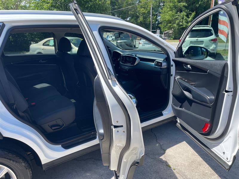 Kia Sorento LX 2WD 2019