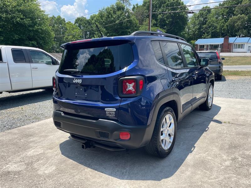 Jeep Renegade Latitude FWD 2016