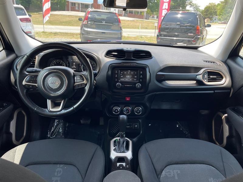 Jeep Renegade Latitude FWD 2016