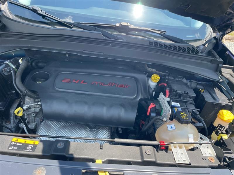 Jeep Renegade Latitude FWD 2016