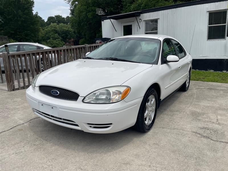 Ford Taurus SEL 2005