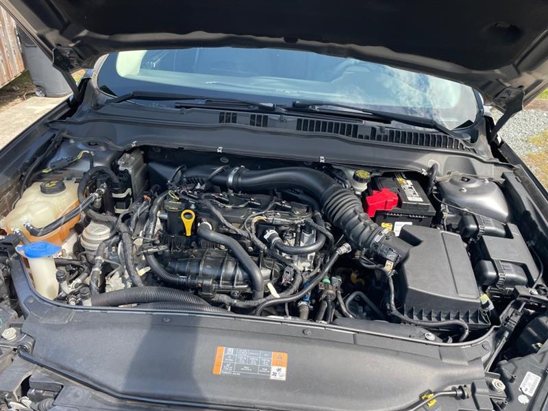 Ford Fusion SE 2013