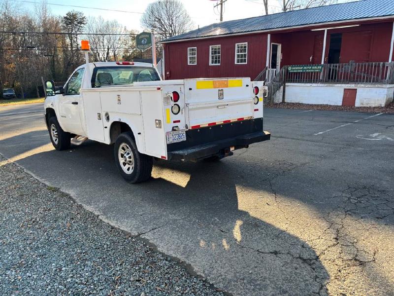 Chevrolet Silverado 3500HD Work Truck Long Box 2WD 2013