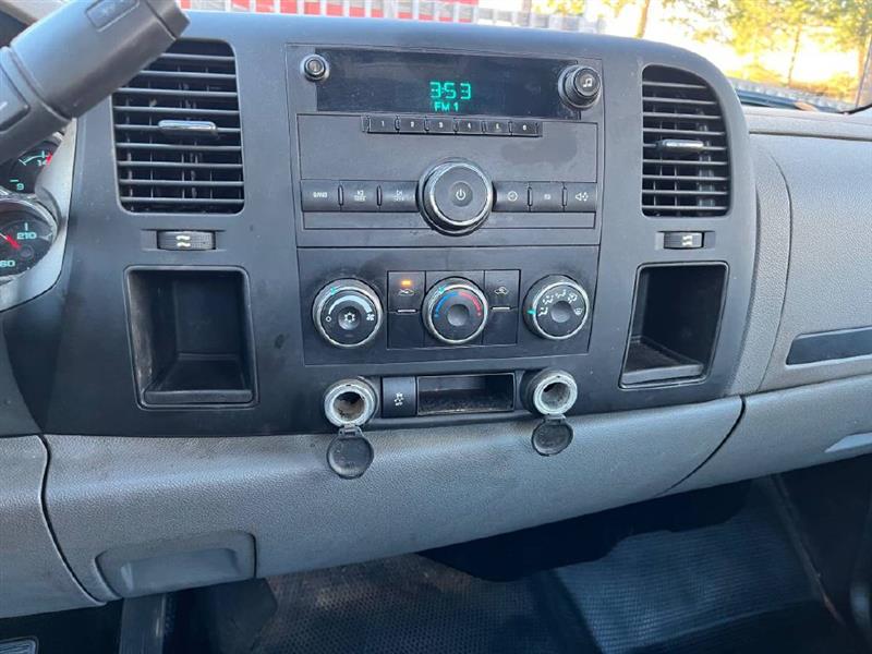 Chevrolet Silverado 3500HD Work Truck Long Box 2WD 2013