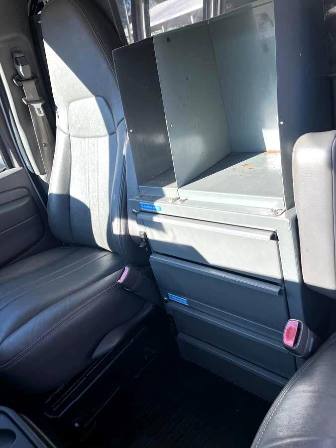 Chevrolet Express 2500 Cargo 2012